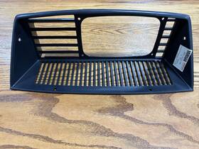 8f3-84311-00 Nos Yamaha Enticer Headlight Grill