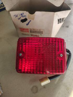 Yamaha 859-84710-00 Taillight