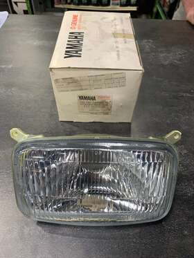 8a7-84320-00-00 Yamaha Srx Headlight Lens
