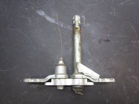 8gc-2389m-00-00 Yamaha Oem 2007-2008 Phazer 500 Gt Fx Mountian Lite Mtx Pivot Arm Assy