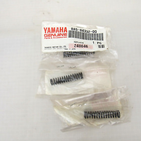 8a5-84332-00-00 Yamaha Oem Compression Springs Set Of 3