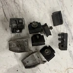1999 - 2001 Yamaha Mountain Max 700 Snowmobile Mm Motor Mounts Good. Fixed Price $34.95.