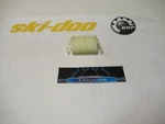 Ski-doo Snowmobile Brp 572151200 Housing Receptacle O.e.m. N.o.s. Qty. Fixed Price $5.99.