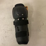 Thor Sector Youth Knee Guard Pair New 2704-0083. Fixed Price $23.95.